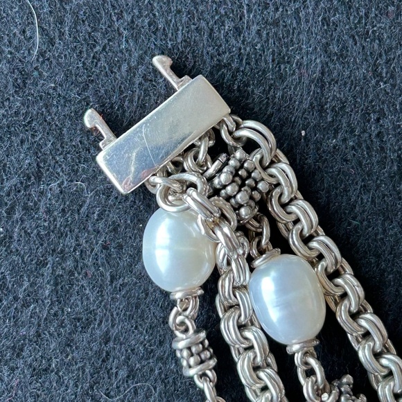 Michael Dawkins Silver and Cultured Pearls Bracelet - Picture 3 of 3